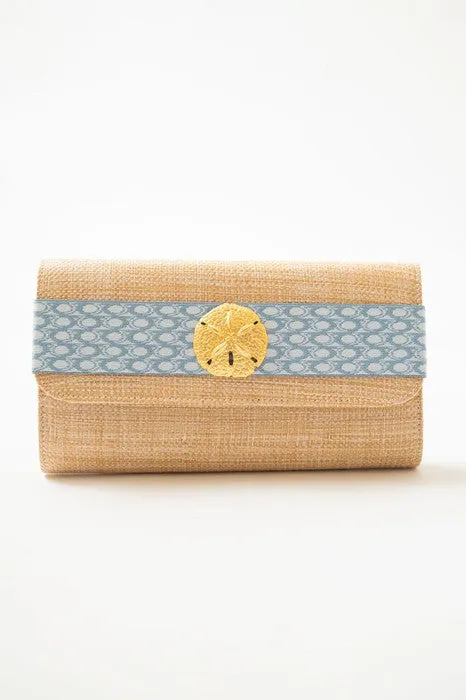 Avery Straw Clutch - Blue Ocean Band with Sanddollar