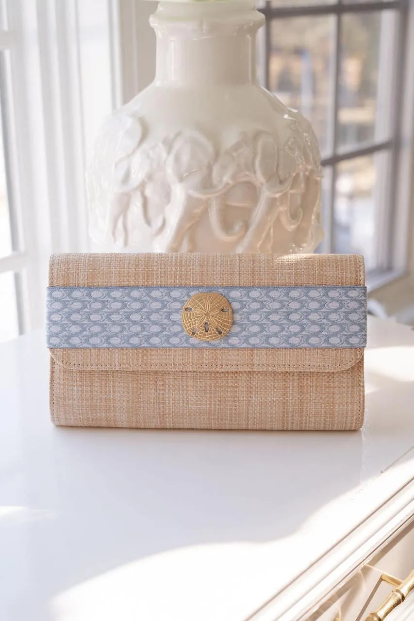Avery Straw Clutch - Blue Ocean Band with Sanddollar