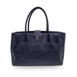 Bag Free returns Top Executive With Quality Chanel Tote Leather Black Ergonomic Pebbled Strap 2010S