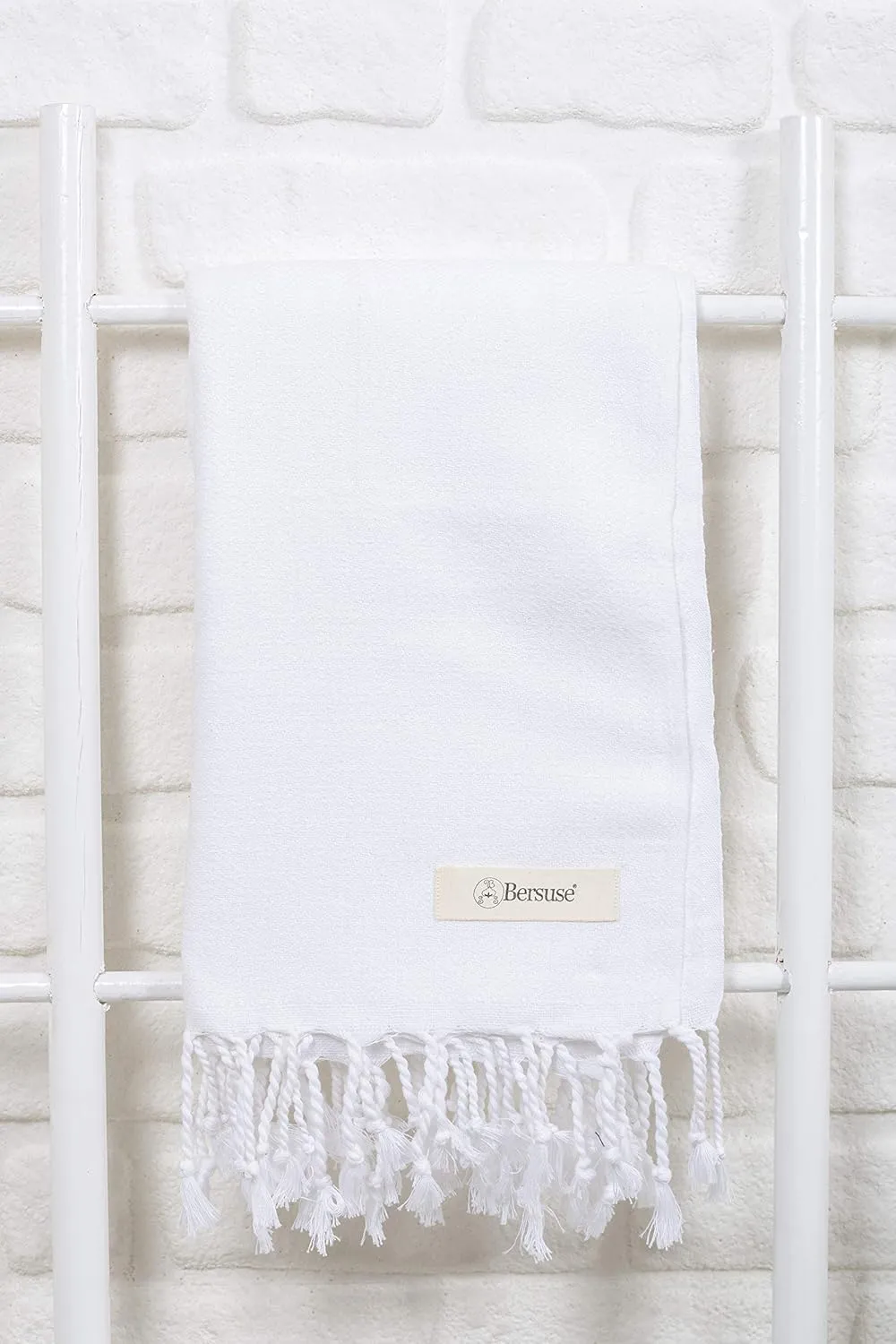 Bersuse 100% Cotton Laodicea Turkish Towel Bath Towel Beach Towel Pool Towel - Beach Essentials for Your Beach Bag - 37x70 Inches, White