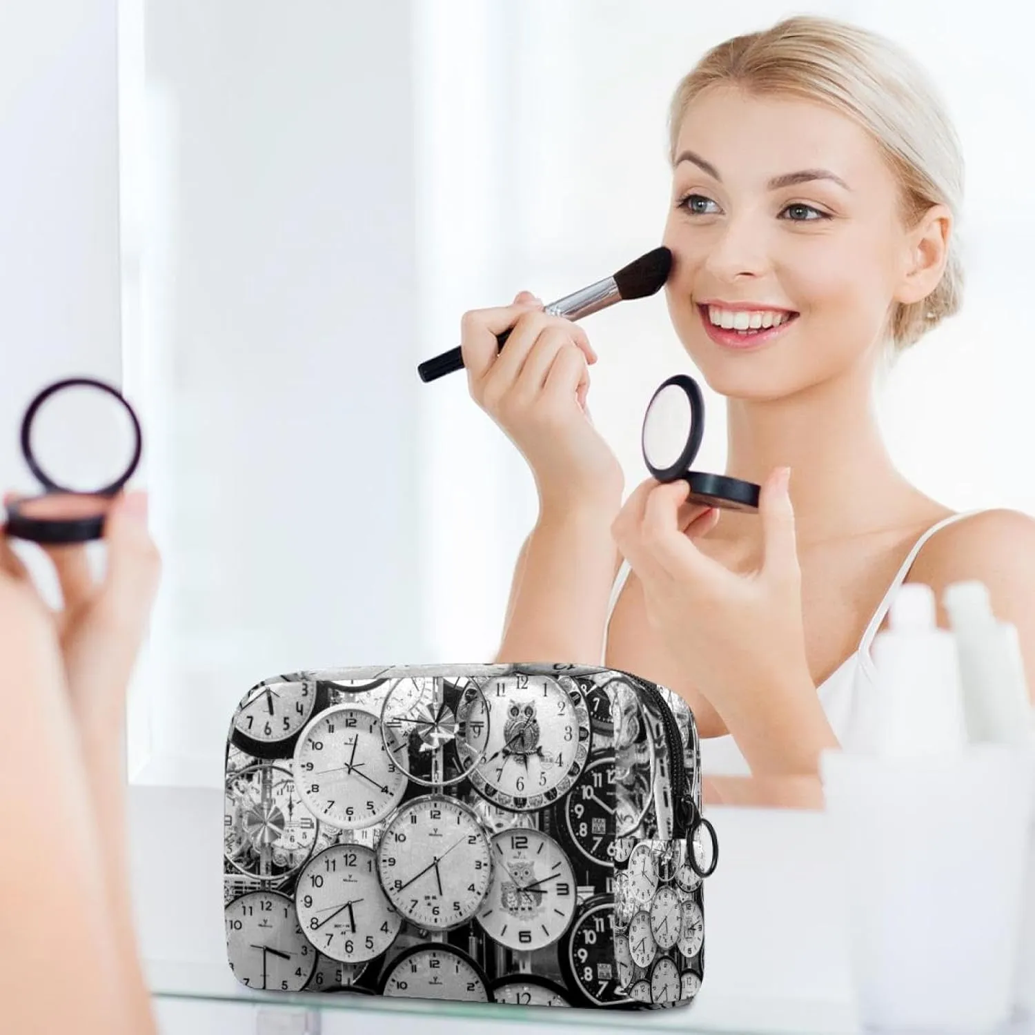 Black and White Clocks Aesthetic Pattern Cosmetic Makeup Bags, Small Travel Zipper Pouch Portable Toiletry Bag Makeup Organizer for Women Teen Girls