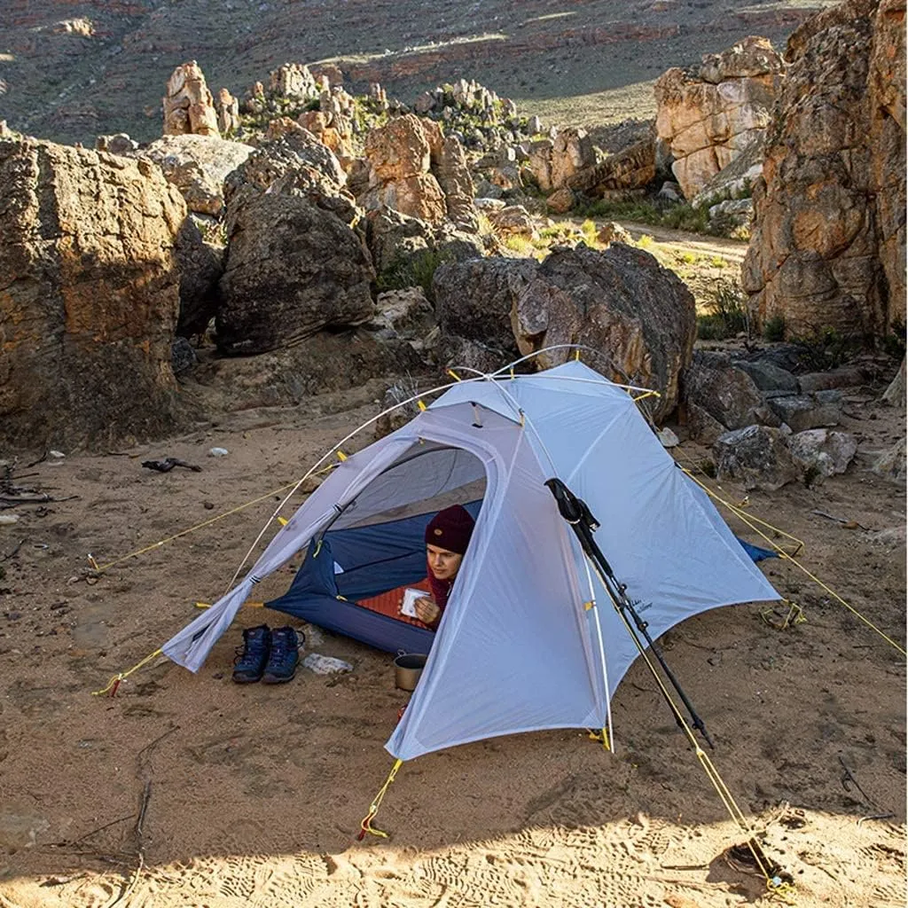 Camping Tent 1-2 Person Ultralight Easy Set Up with Mesh Windows Waterproof Double Layer Instant Tent Tents for Camping (White 215 * 132 * 100cm)