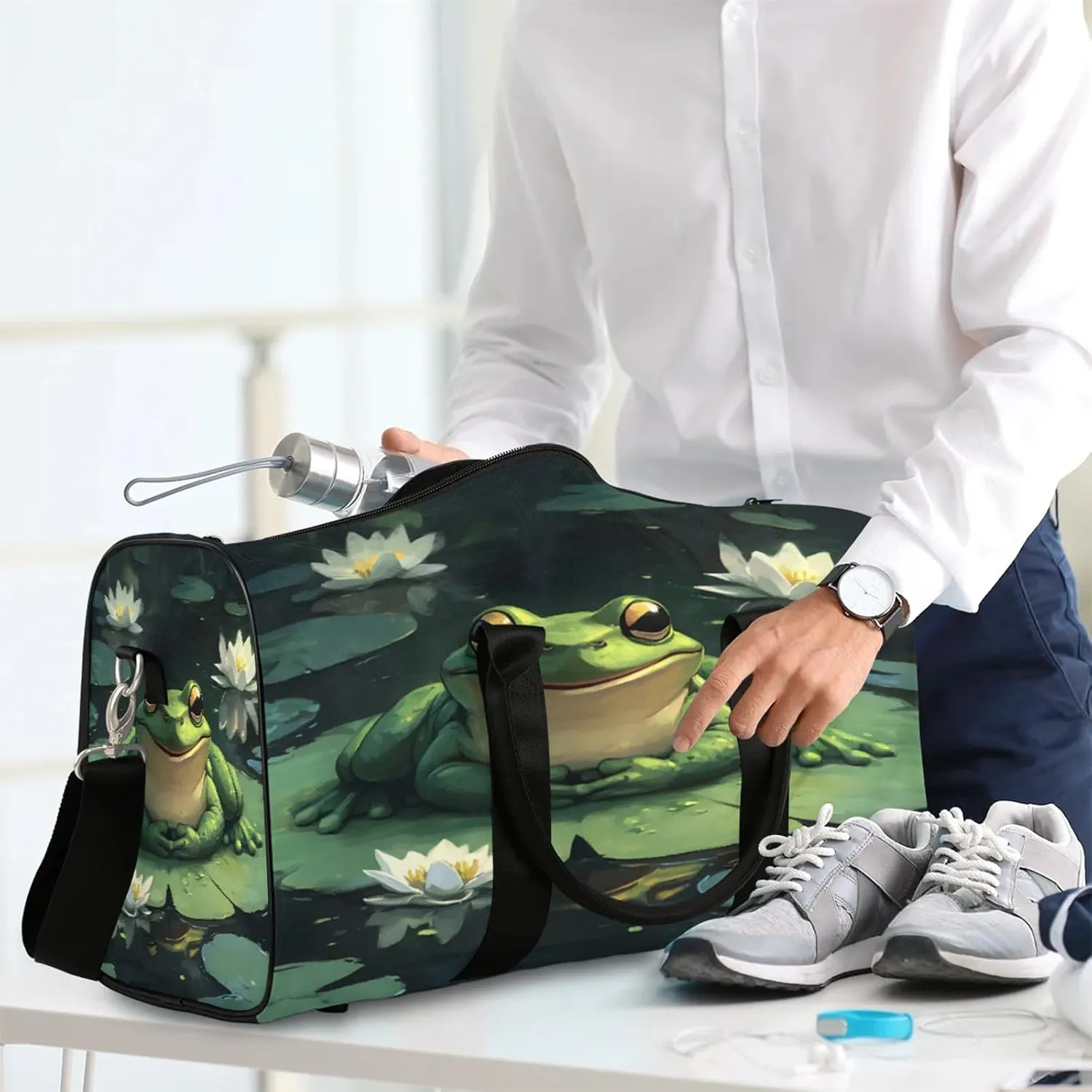Frog Duffle Bag for Travel, Overnight Weekend Gym Carry On Luggage Bag, Funny Travel Duffel Bag for Men Women