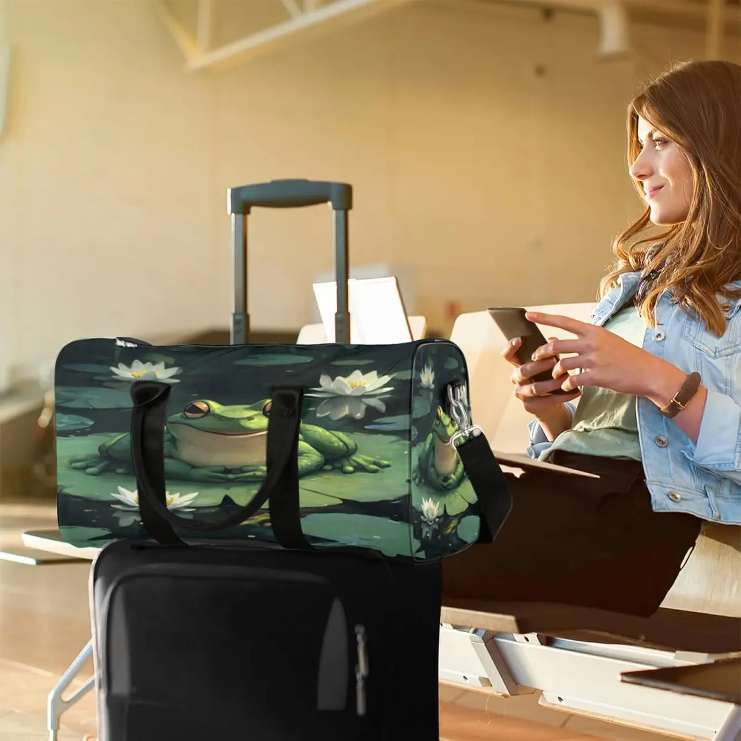 Frog Duffle Bag for Travel, Overnight Weekend Gym Carry On Luggage Bag, Funny Travel Duffel Bag for Men Women