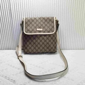 Gucci GG Supreme Beige Canvas Messenger Bag 12316421