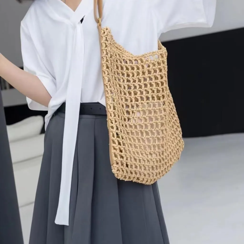 Handbag 2024 New Versatile One-Shoulder Seaside Vacation Beach Bag Woven Straw Commuter Tote Bag Straw Bags(K)