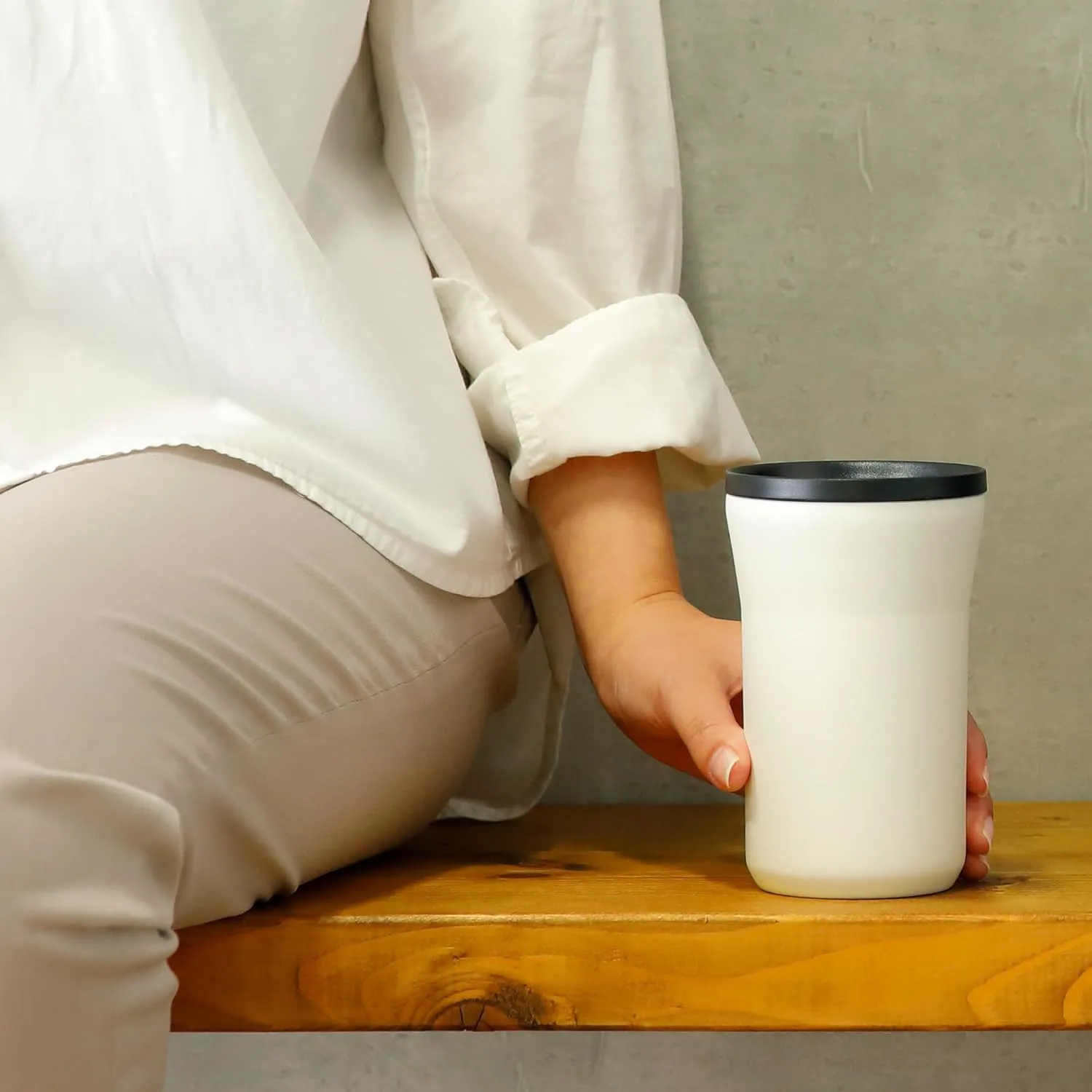 KYOCERA 12 oz Ceramic Coated Tumbler with Lid - Cream White