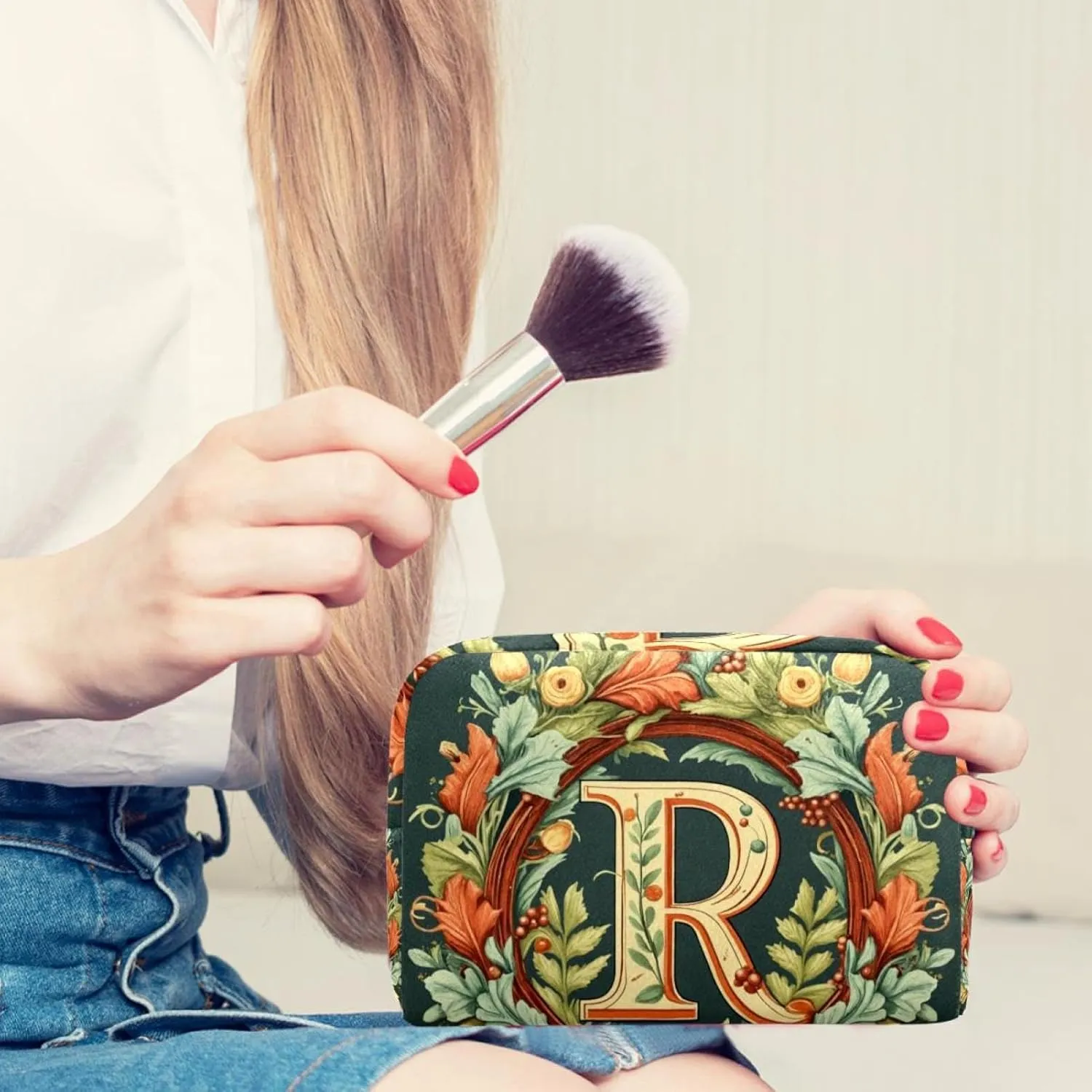 Letter R Surrounded by Wreath Pattern Cosmetic Makeup Bags, Small Travel Zipper Pouch Portable Toiletry Bag Makeup rganizer for Women Teen Girls