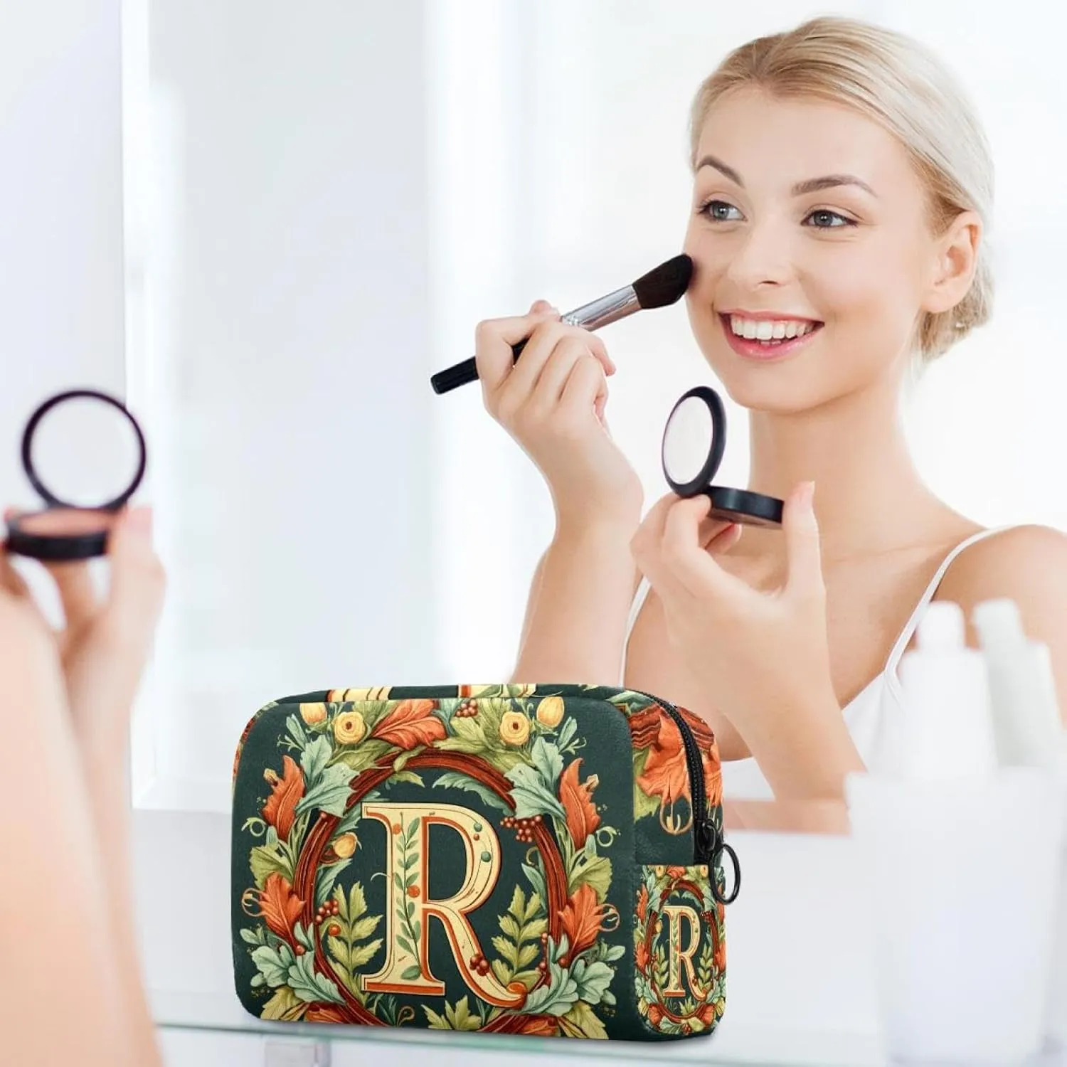 Letter R Surrounded by Wreath Pattern Cosmetic Makeup Bags, Small Travel Zipper Pouch Portable Toiletry Bag Makeup rganizer for Women Teen Girls