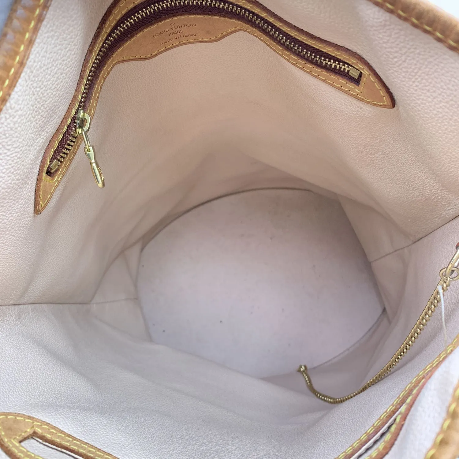 LOUIS VUITTON Brown Monogram Canvas Bucket Gm Shopping Bag Tote