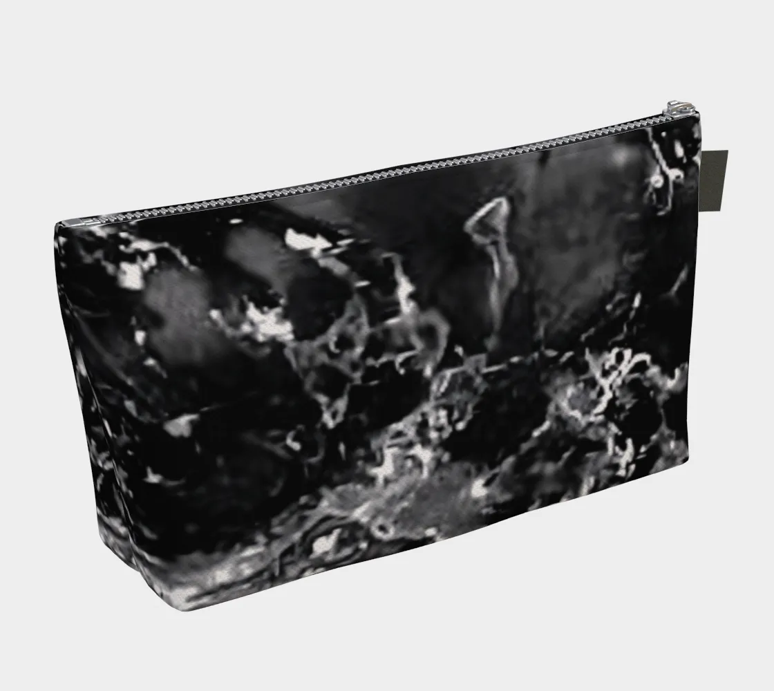 Makeup Bag (2024-12-26, 12:52 p.m.)