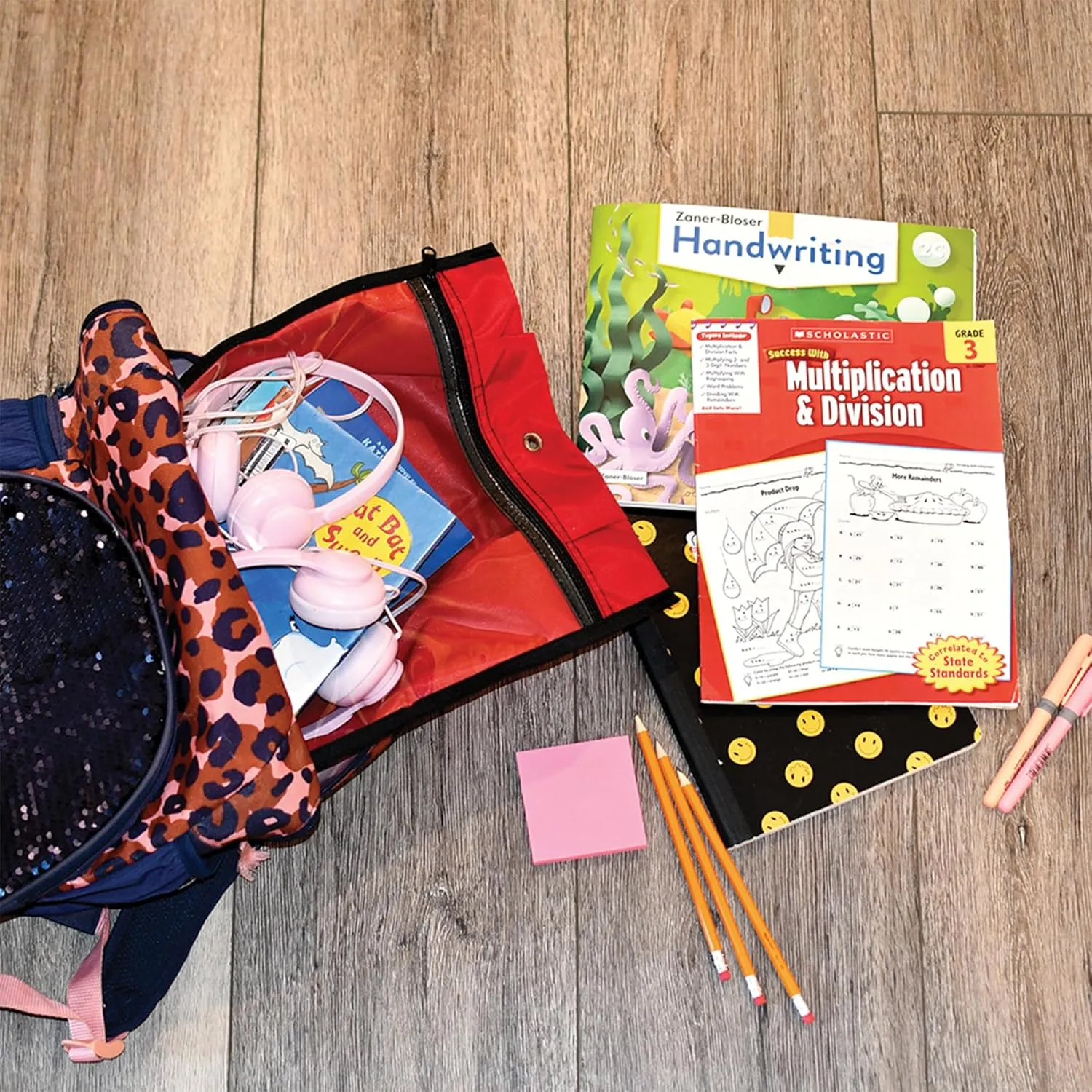 Media Gusset Pouch and Nylon Tote Bag for Books
