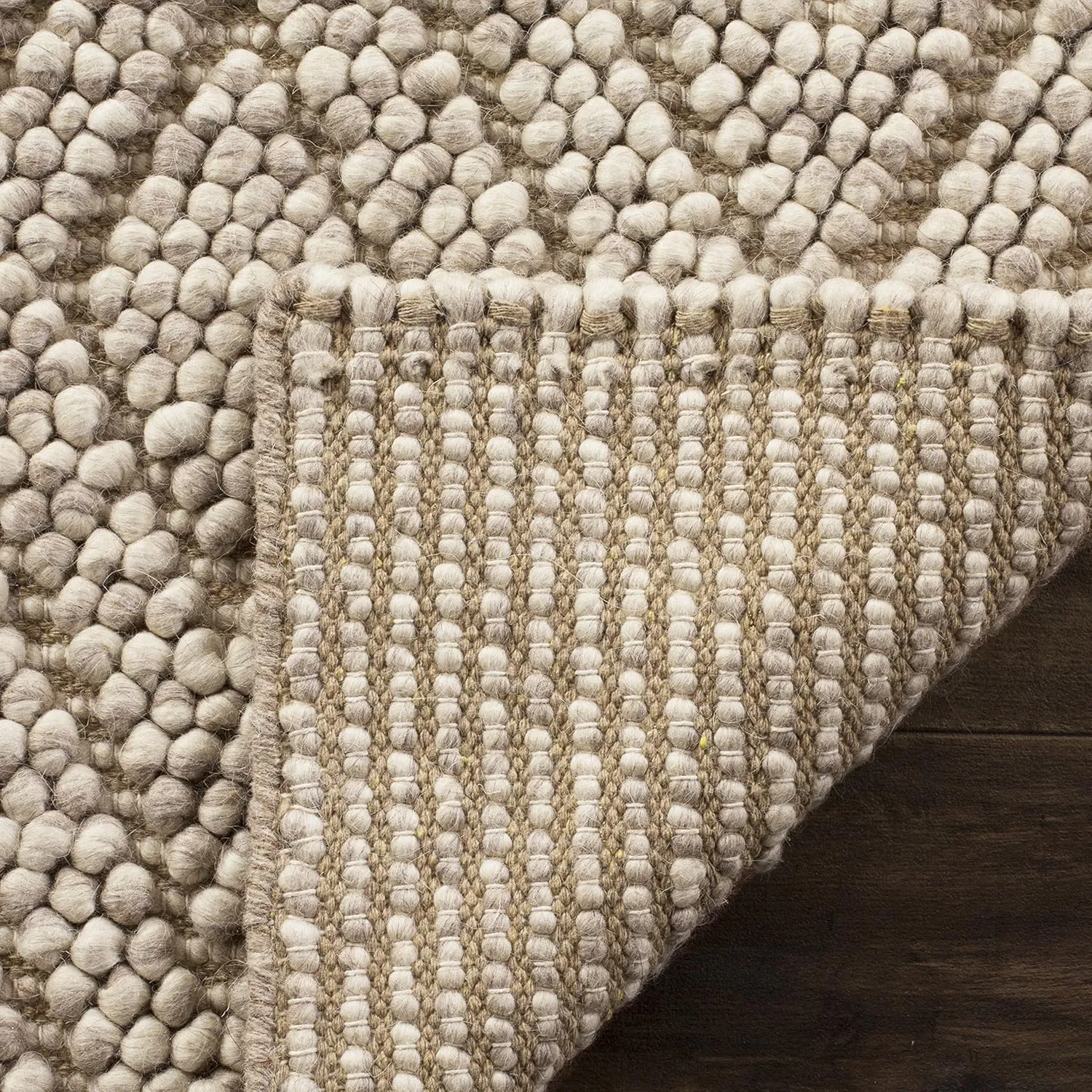 SAFAVIEH Natura Collection Runner Rug - 2'3" x 6', Beige, Handmade Wool, Ideal for High Traffic Areas in Living Room, Bedroom (NAT623B)