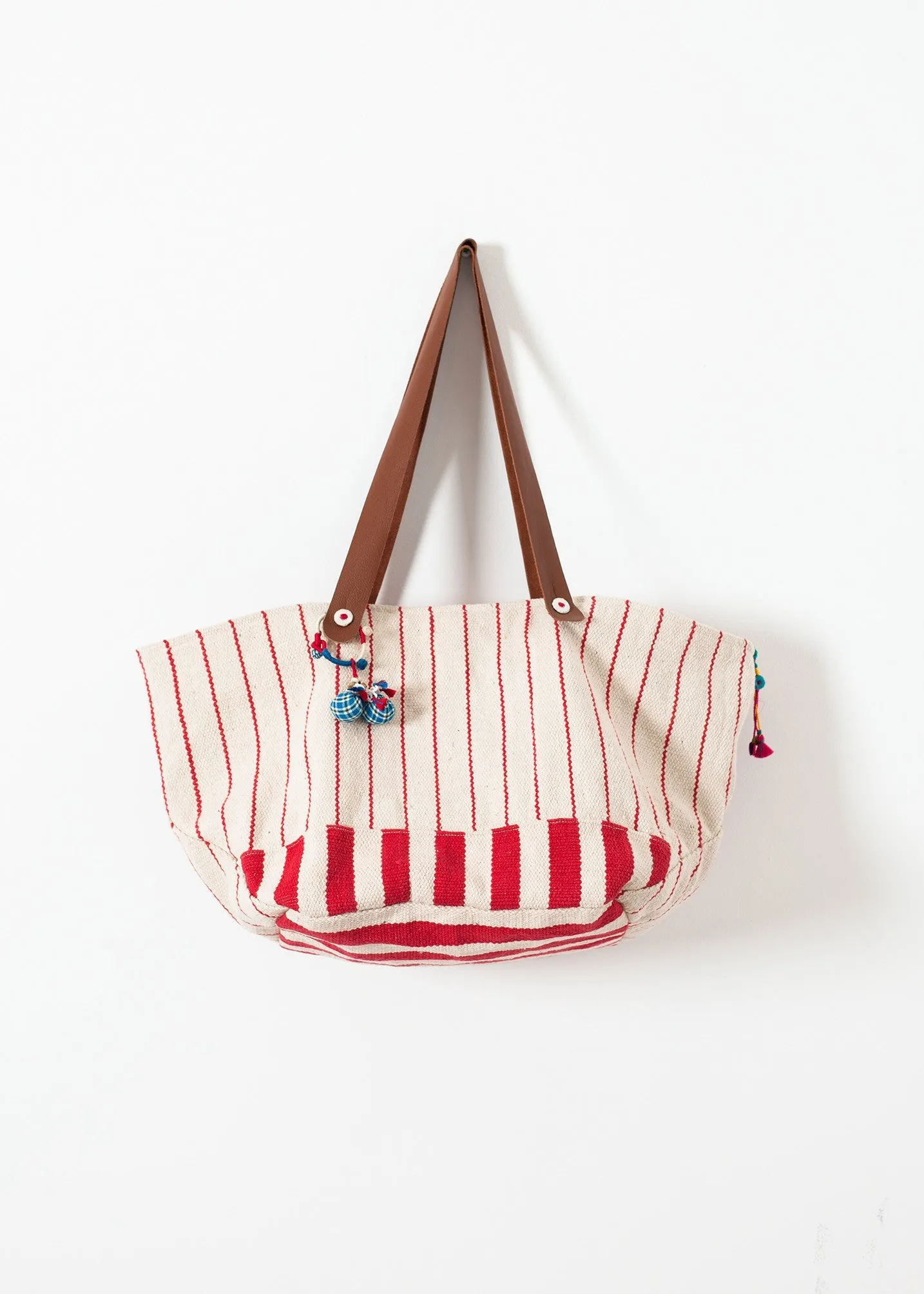 Smart-enabled Oversized Attractive Tote Stripe in Red Woven