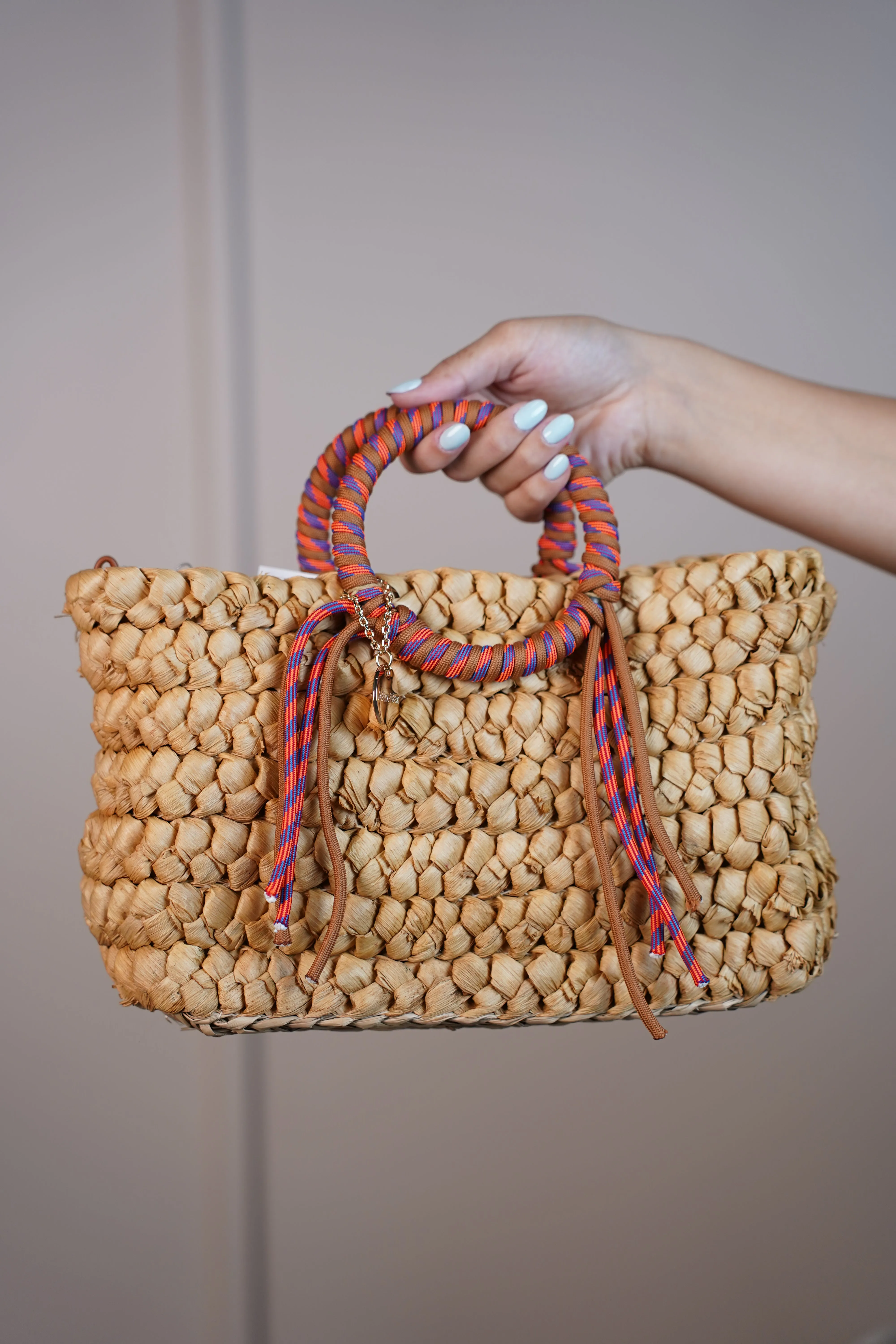 Strappé Woven Circle Handle Bags – Tropical Texture Meets Playful Design