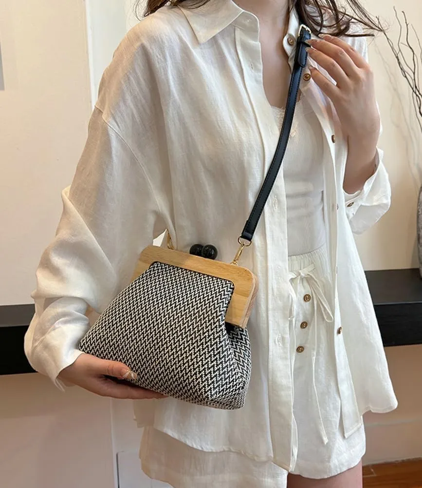 Straw Beach Bags For Women Summer Straw Cross-body Bag Raffia Handbag Pearls Purses Shoulder Bag Shell Shaped Bag 2025