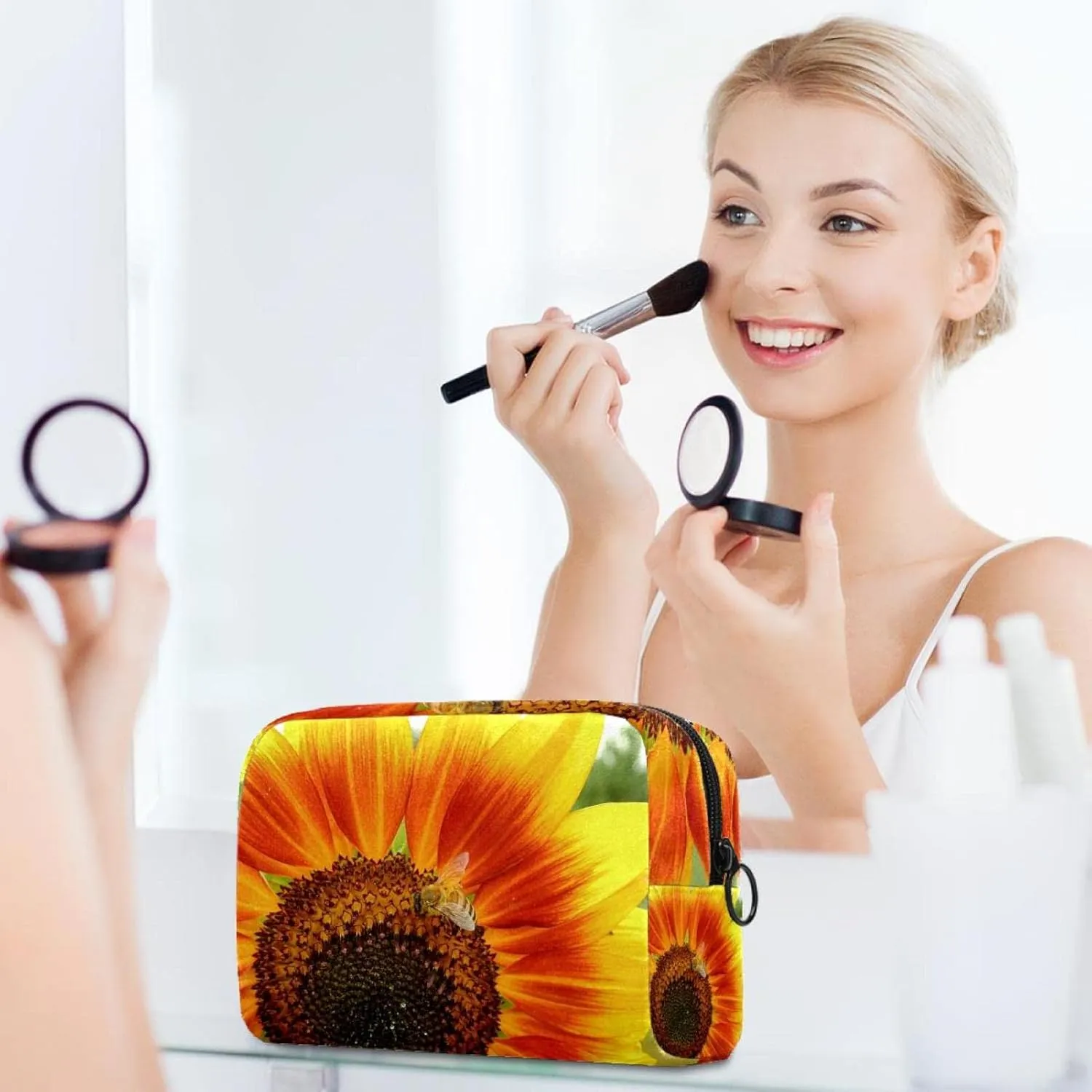 Sunflower Macro Bee Summer Figure Nature Small Makeup Bags for Women Teen Girls, Makeup Storage Bag with Zipper Accessories Organizer Bag for Travelling
