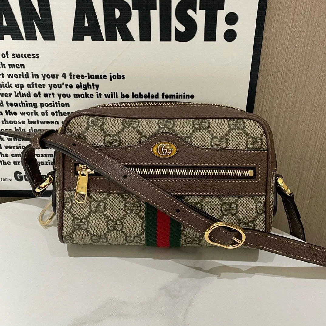Supreme Pocket-friendly Beige Bag Crossbody Fast worldwide shipping GG Canvas Gucci #12090 Camera