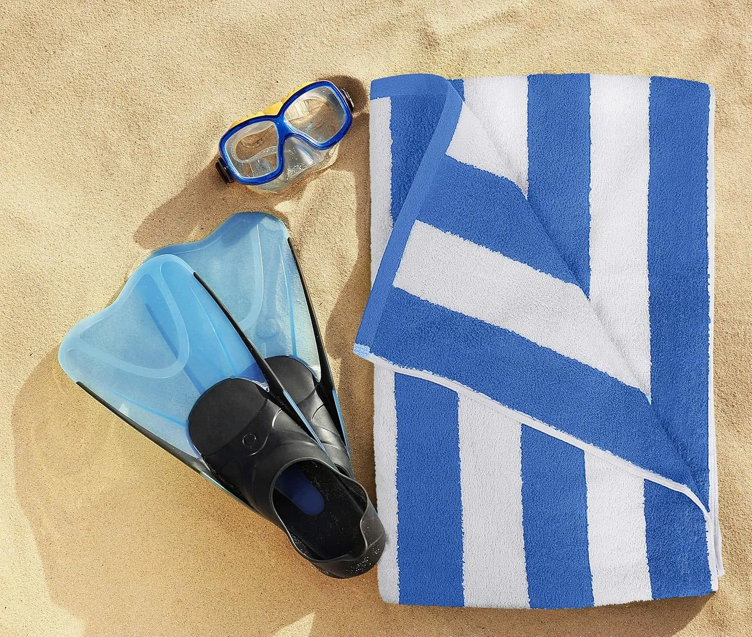 Utopia Towels 4 Pack Cabana Stripe Beach Towel, 30 by 60 Inches, Oversized 100% Ring Spun Cotton Pool Towels, Highly Absorbent Quick Dry Bath Towels for Bathroom, and Swim, Blue